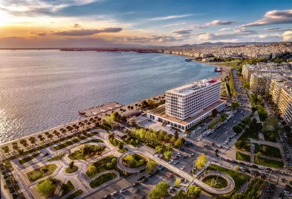 Makedonia Palace