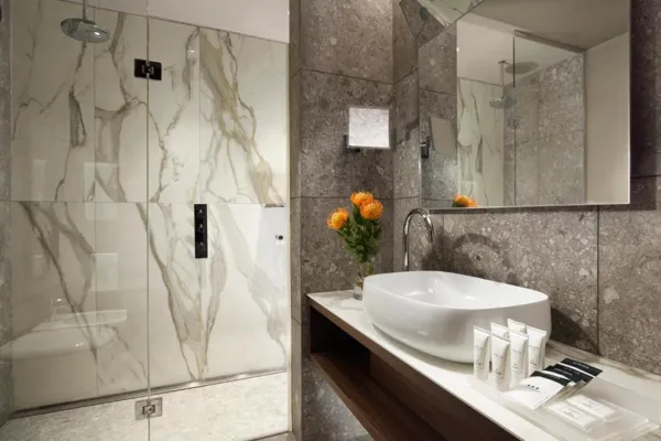 Milano Verticale | UNA Esperienze