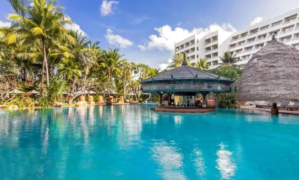 Paradox Resort Phuket – SHA Plus
