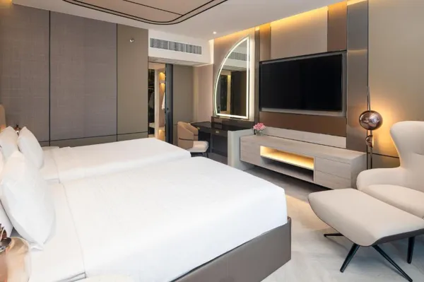 Pathumwan Princess Hotel – SHA Extra Plus Certified