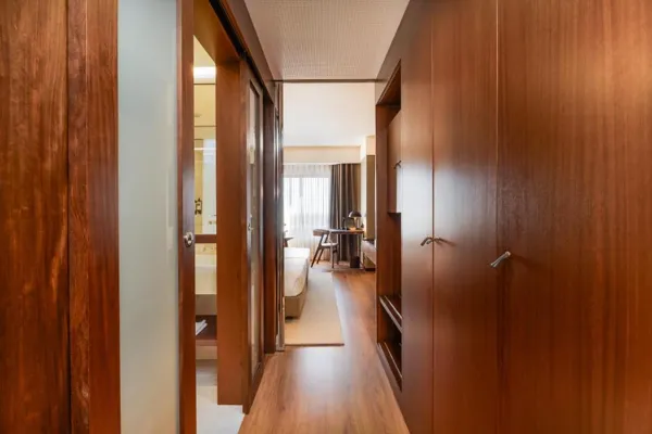 Porto Palácio Hotel by The Editory