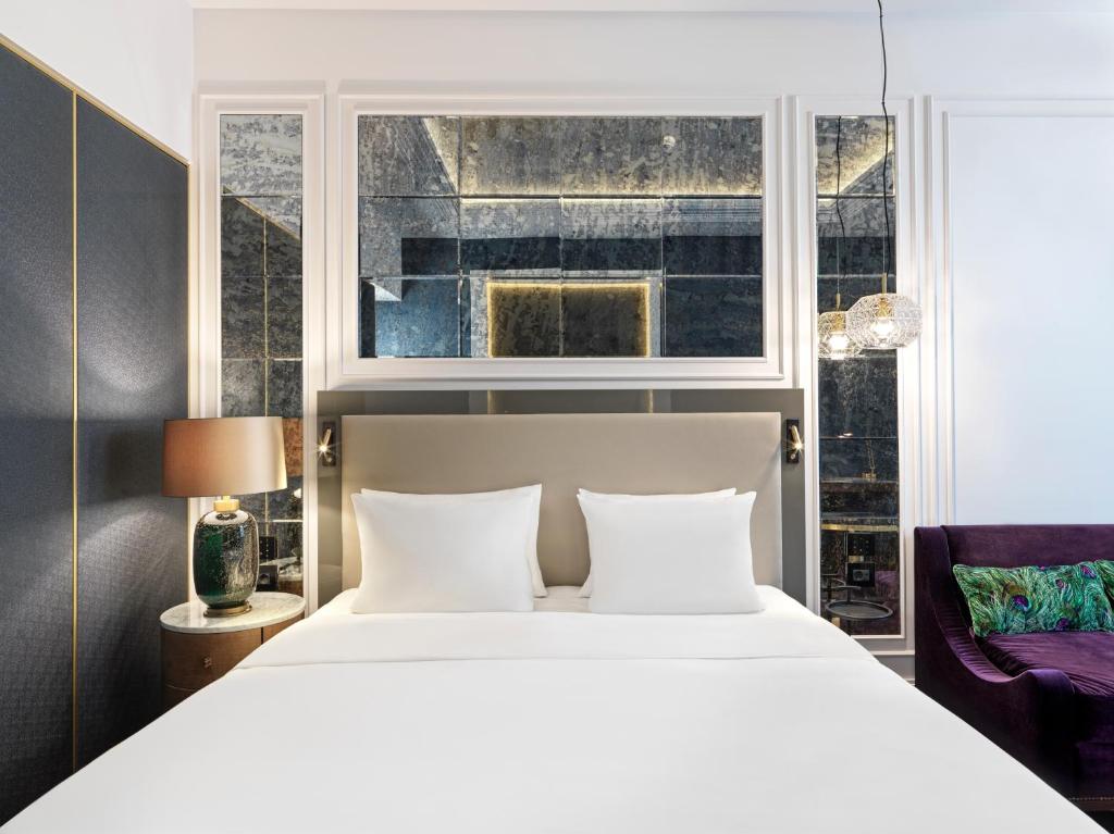 Hotel picture