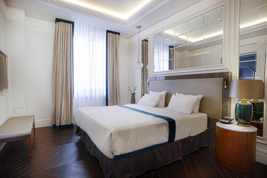 Hotel picture
