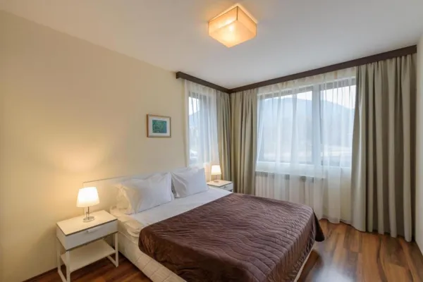 St George Ski & Holiday