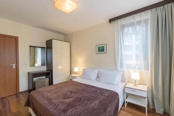 St George Ski & Holiday