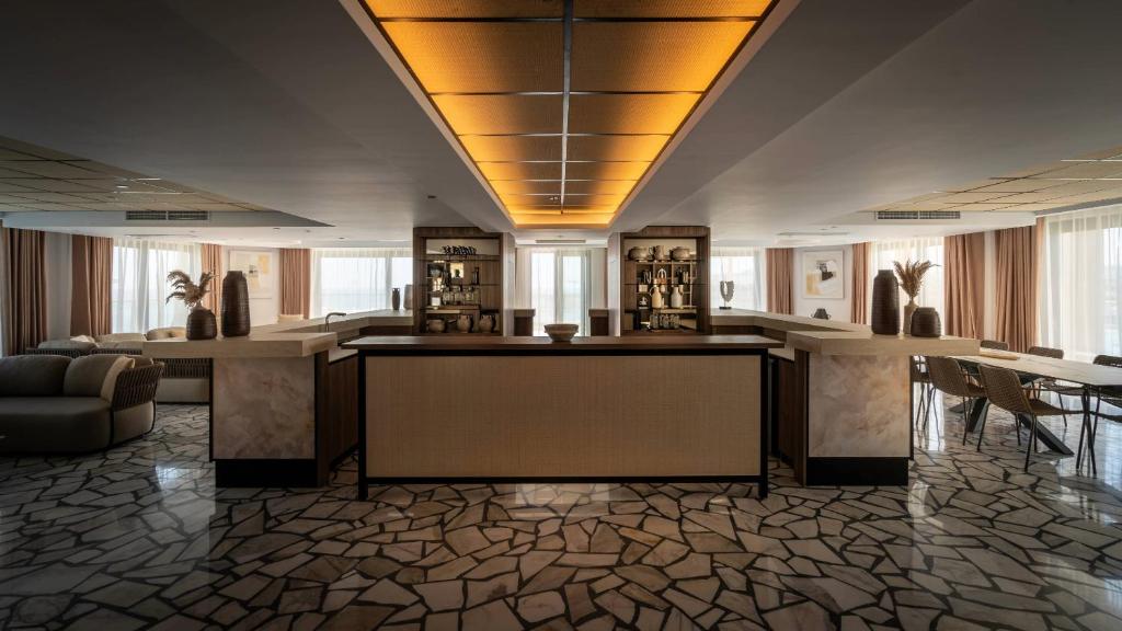 Hotel picture