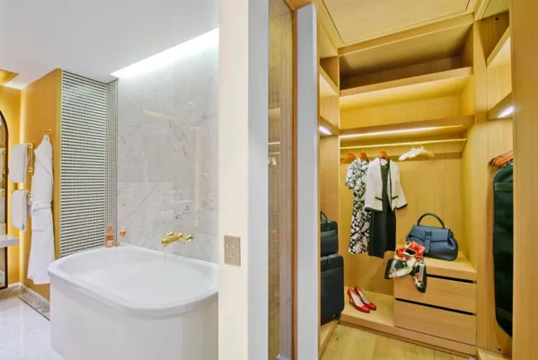 Hôtel Vernet Champs Elysées Paris