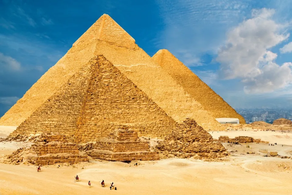 Picture 1 : My Ultimate Egypt Ititinerary and Guide - Pyramids of Giza