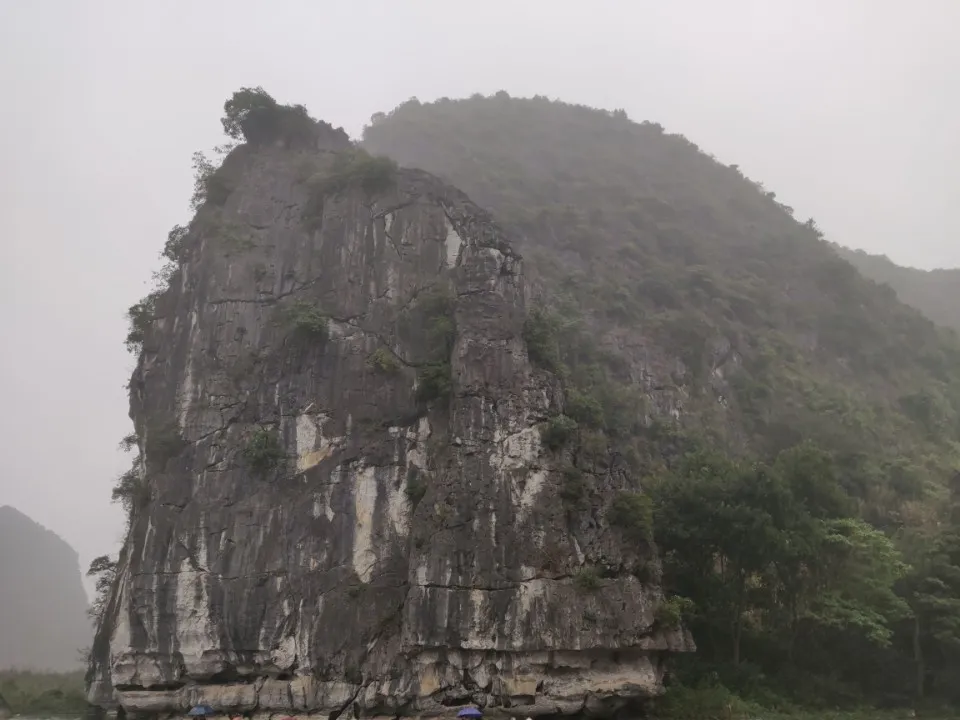 Picture 4 : Hanoi to Hoi An: A trip to Vietnam - Trip to Ninh Binh