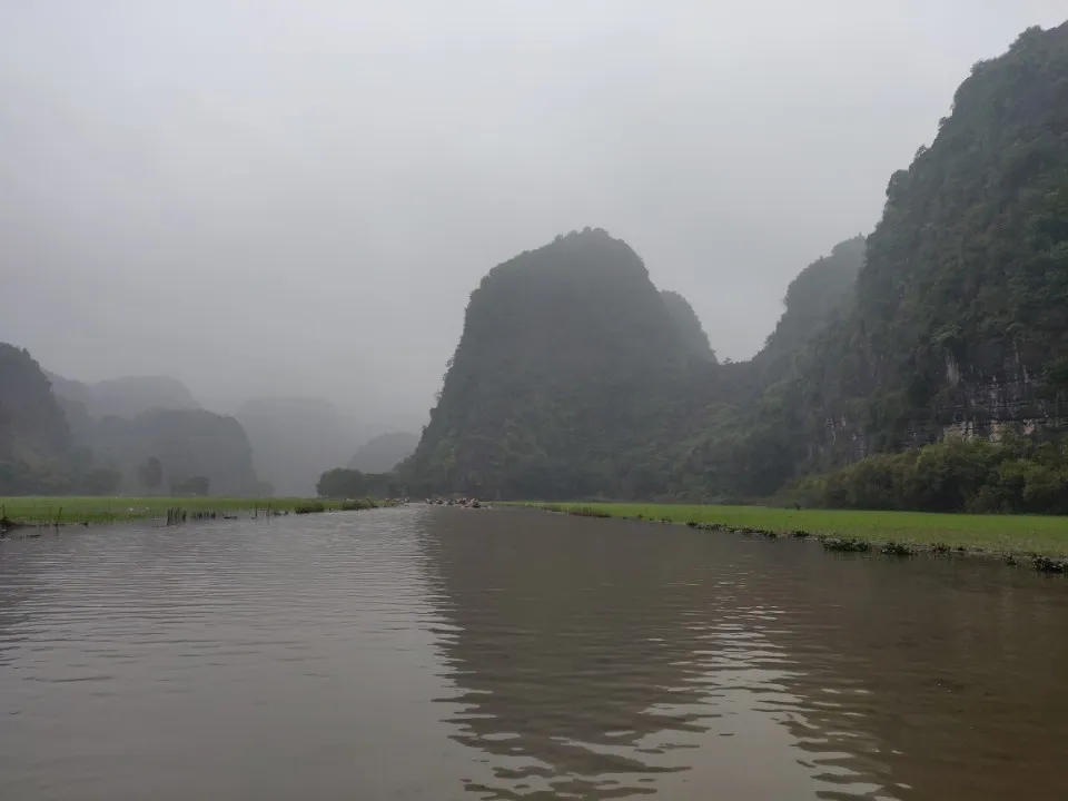 Picture 8 : Hanoi to Hoi An: A trip to Vietnam - Trip to Ninh Binh