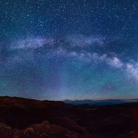 Picture 1 : Red Rock & Dark Skies: Stargazing the National Parks - Kodachrome to Bryce Canyon