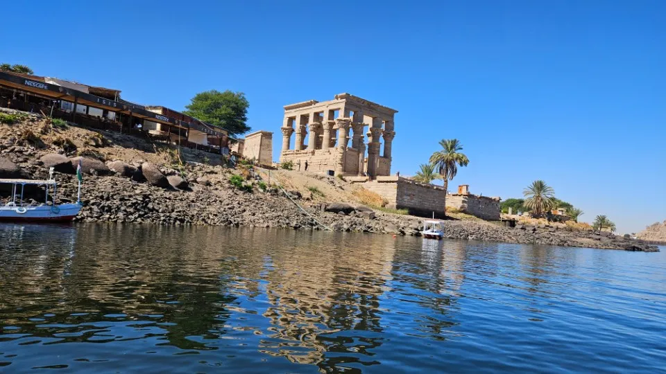 Picture 1 : My Trip to Egypt - Arrival at Aswan and Philae temple