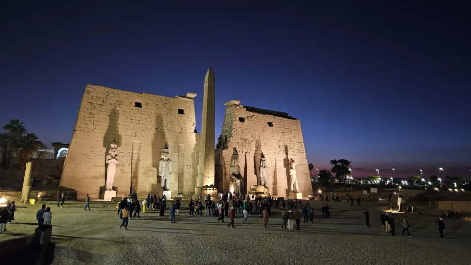 Picture 12 : My Trip to Egypt - Edfu and Luxor East Bank