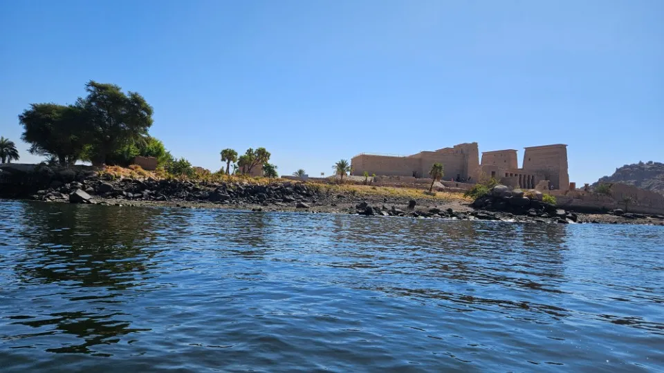 Picture 4 : My Trip to Egypt - Arrival at Aswan and Philae temple