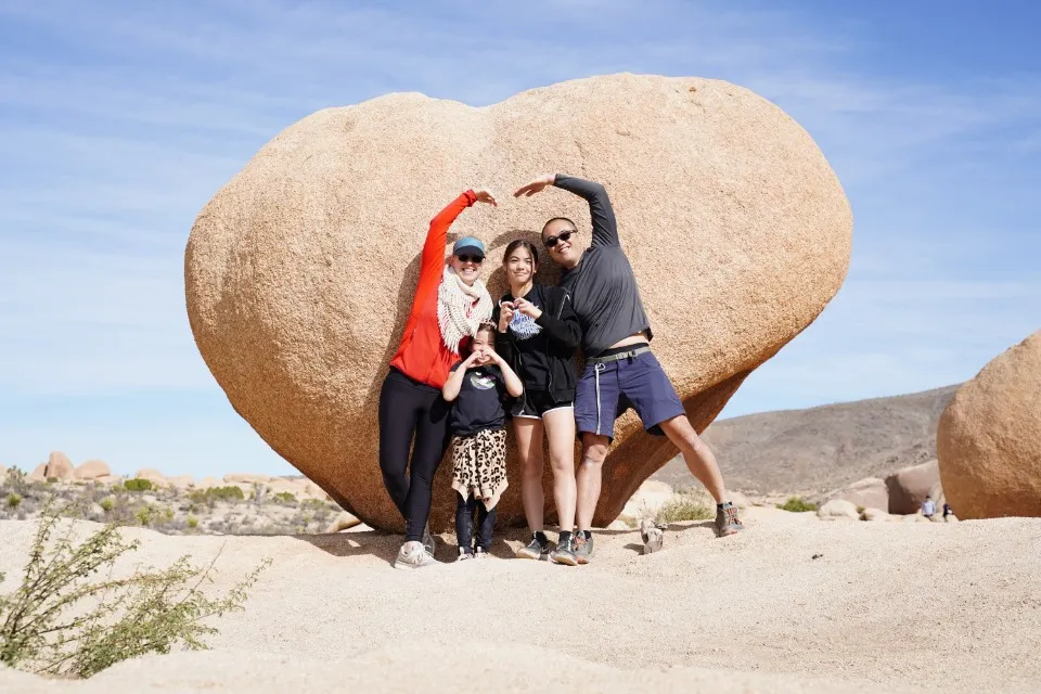 Picture 3 : Joshua Tree + SoCal - Joshua Tree National Park Hikes