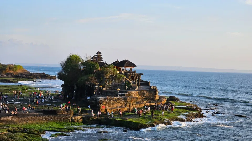 Picture 17 : Amazing Bali - Arrival in Bali and Tanah Lot