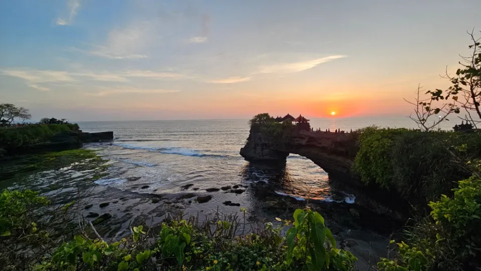 Picture 15 : Amazing Bali - Arrival in Bali and Tanah Lot