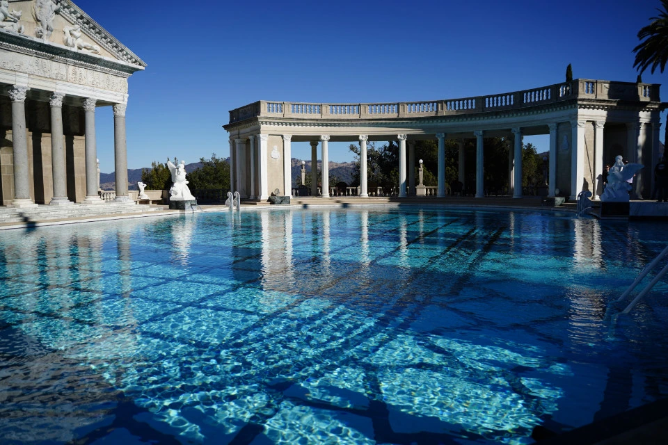 Picture 3 : Big Sur, CA - Hearst Castle and Morro Bay