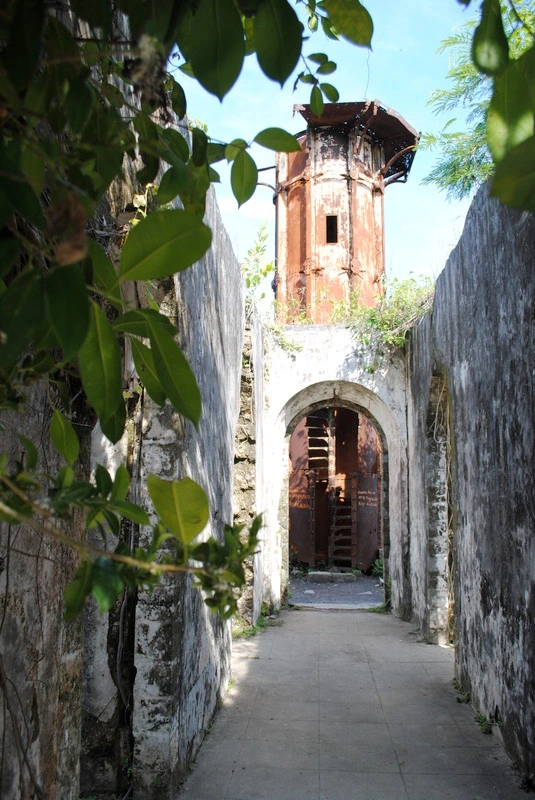 Picture 5 : 4 Days Iloilo - Island Hopping in the Philippines - Discovering the Mango Wonders and Hidden Gems of Guimaras