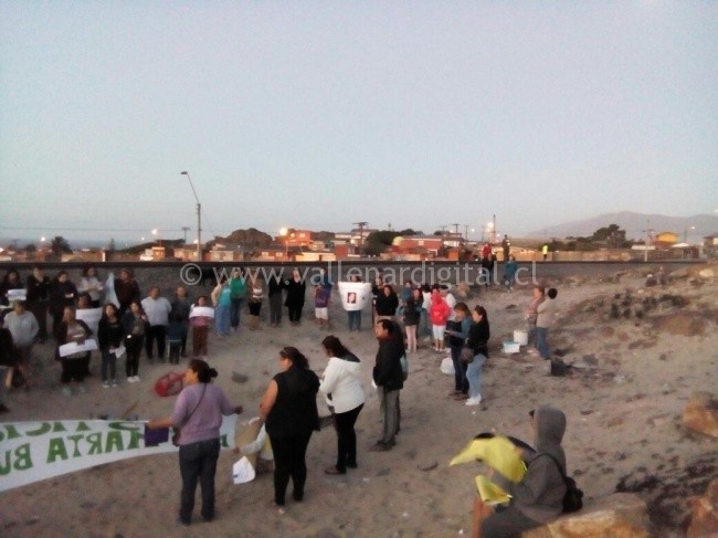 Familiares y amigos de Marta Bustos exigen justicia y el esclarecimiento de su muerte.