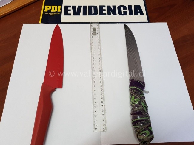 PDI Detiene a dos menores portando armas cortantes frente al juzgado de garantía