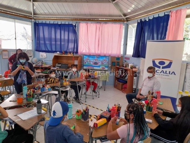 Fiscalía de Atacama compartió con la comunidad escolar del sector de Junta de Valeriano