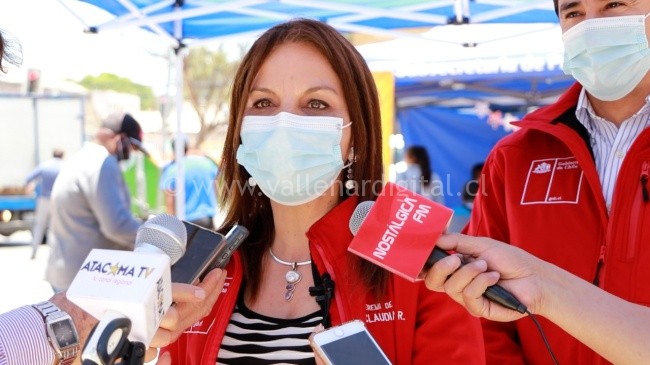 Autoridades regionales llaman a acercarse por dosis de refuerzo en última semana de buses vacunatorios en Atacama