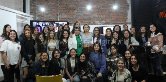 TREMENDAS Y SUBSECRETARÍA DE LA NIÑEZ DELINEAN COLABORACIÓN CONJUNTA PARA UNA MAYOR PARTICIPACIÓN DE LAS NIÑAS EN ESPACIOS DE TOMAS DE DECISIÓN