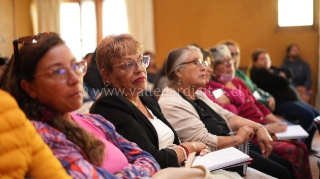 GOBERNADOR DE ATACAMA SOSTIENE IMPORTANTE ENCUENTRO CON 200 DIRIGENTES VECINALES DE LA REGIÓN