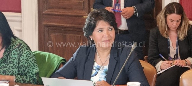 Senadora Provoste definió como un avance en dignidad para trabajadoras y trabajadores Ley de las 40 horas