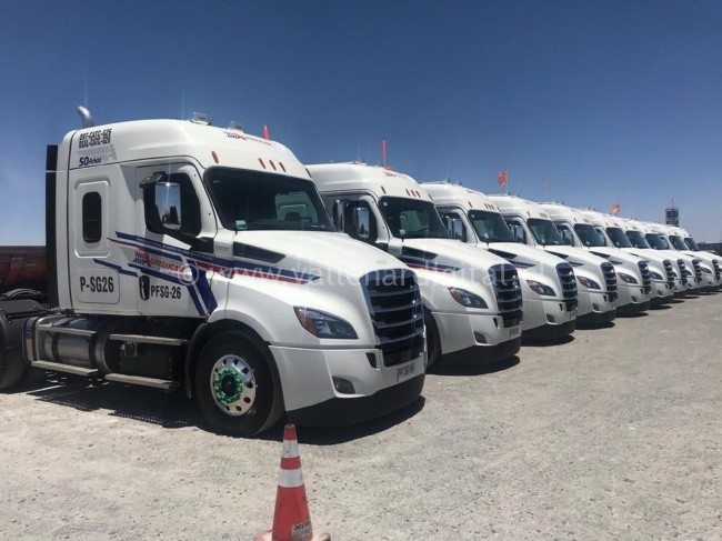 FIRMAS DE CAMIONES EL ORIGEN Y AGREDUCAM CALAMA SE UNEN Y CONCENTRAN EL 50% DE LA FLOTA DEL NORTE