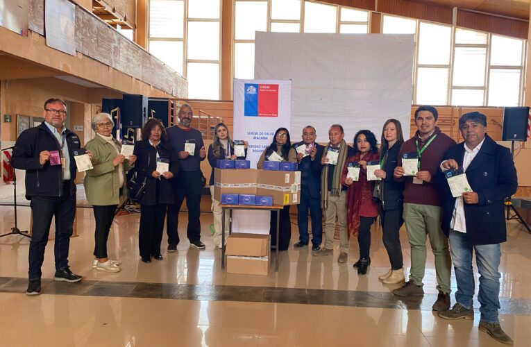 SEREMI de Salud capacita a profesionales de salud de la Comuna Diego de Almagro sobre la estrategia del Autotest de VIH del Minsal