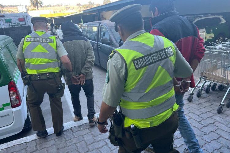 RONDA EXTRAORDINARIA DE CARABINEROS DEJÓ OCHO DETENIDOS CON ORDEN VIGENTE EN VALLENAR