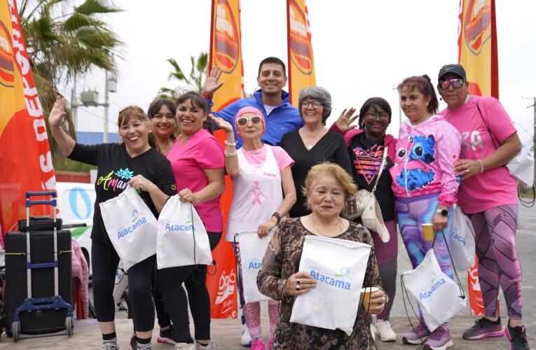 Municipalidad junto a Nueva Atacama realizaron cicletada por la prevención del cáncer de mama