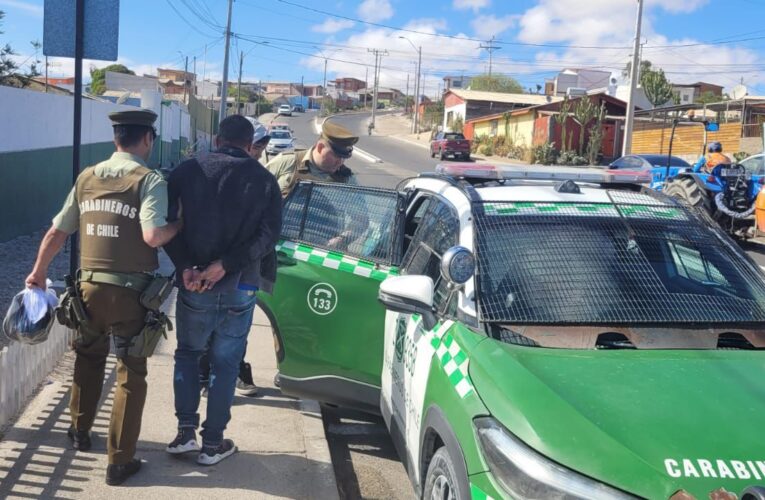 Carabineros de Caldera detuvo un hombre que conducía vehículo robado en San Antonio