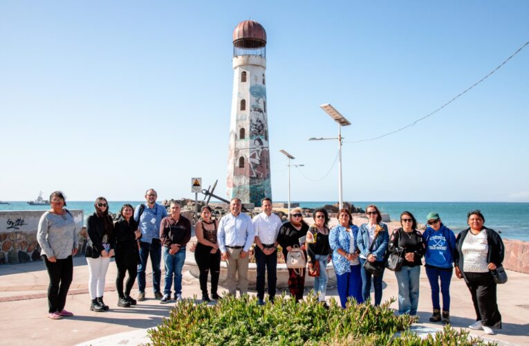 Acuerdan acciones para avanzar en las demandas de asentamientos precarios de Huasco Delegado Presidencial regional encabezo mesa de trabajo con dirigentes del sector