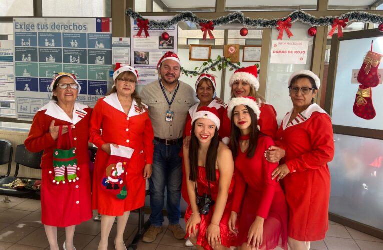 Damas de Rojo de Vallenar entregan Alegría a pacientes del Hospital Provincial del Huasco en Víspera de Navidad