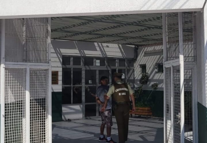 CARABINEROS JUNTO A VECINOS Y SEGURIDAD CIUDADANA NO DAN TREGUA A DELINCUENTES