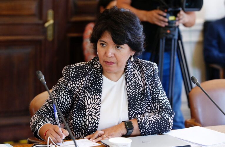 Yasna Provoste junto con grupo transversal de senadores y comunidad científica piden al Presidente Boric proteger los sitios de interés para observación astronómica en Chile