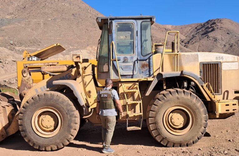 SEBV ATACAMA RECUPERÓ CARGADOR FRONTAL AVALUADO EN 60 MILLONES DE PESOS