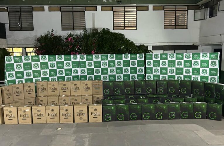 DOS DETENIDOS Y LA INCAUTACIÓN DE 42.460 CAJETILLAS DE CIGARRILLOS DE CONTRABANDO