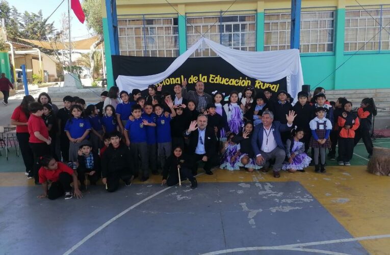Escuelas del territorio Huasco conmemoran el Día de la Educación Rural con significativas actividades