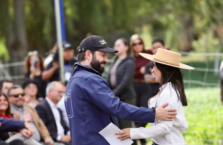 Presidente Boric en Alto del Carmen: Un Encuentro Histórico con la Agricultura Familiar y los Territorios Rurales