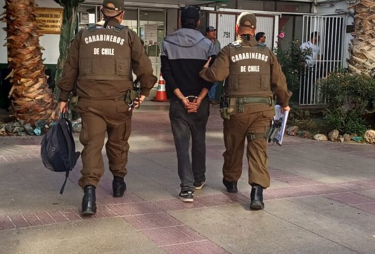 En Copiapó: Carabineros de la 5ª Comisaría COP Atacama detiene a prófugo con orden vigente por amenazas
