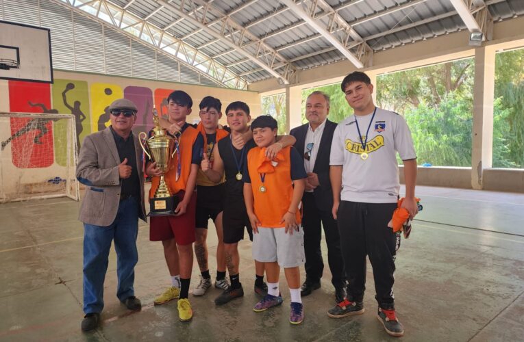 Nuevo director del Liceo Bicentenario Alto del Carmen impulsa mejoras académicas, culturales y deportivas en su primer trimestre de gestión