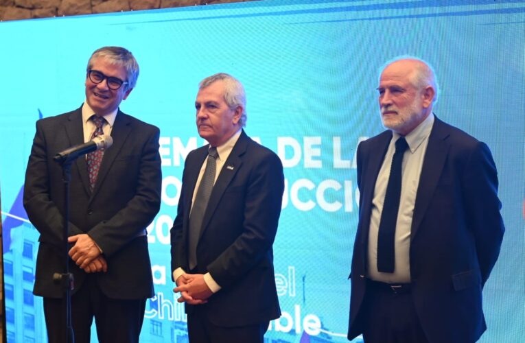 Ministro Montes informa que el Plan de Emergencia Habitacional alcanza un 74,4% de avance