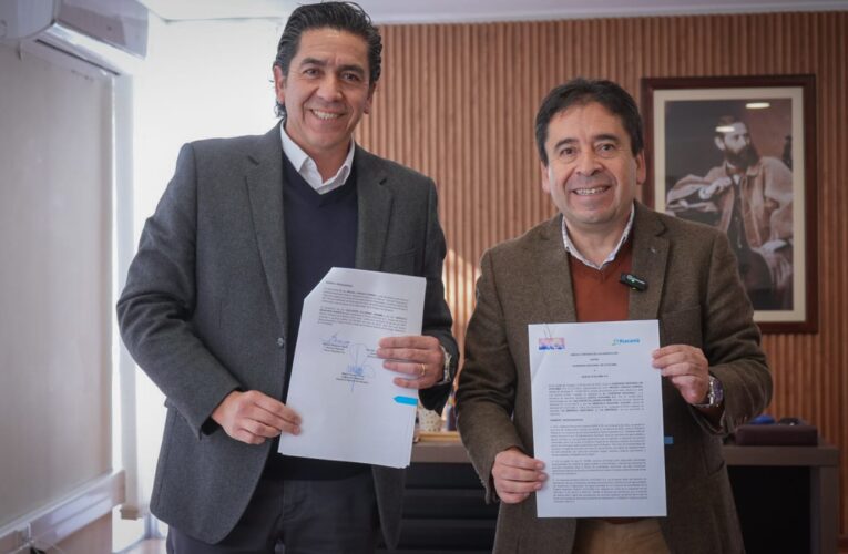 Gobierno Regional y Nueva Atacama firman convenio que materializará 16 proyectos sanitarios en la región