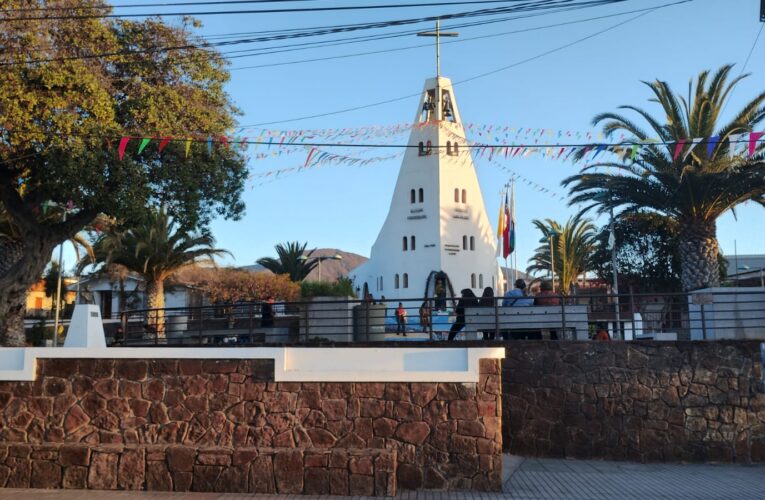 Huasco vive la tradicional Fiesta de San Pedro con gran presencia de público y feria en la costanera de  comuna