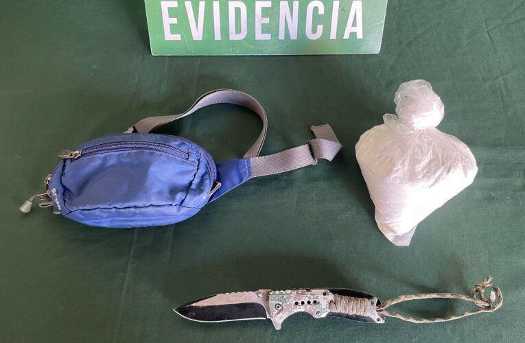 En Copiapó: CARABINEROS S.E.B.V. ATACAMA DETUVO ADOLESCENTE DE 15 AÑOS POR INFRACCIÓN LEY EE DROGAS Y PORTE ILEGAL DE ARMA BLANC