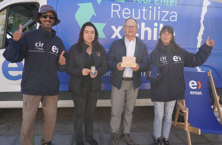 Freirina se une al “Tour Entel Reutiliza por Chile” con campaña de reciclaje electrónico